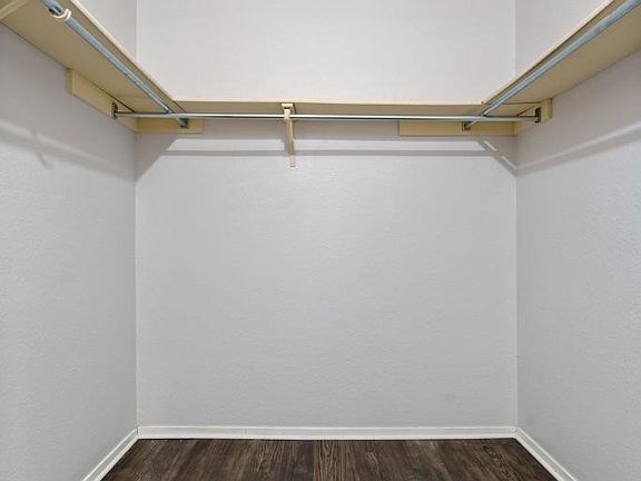 3rd image of 4300 Zuni Dr