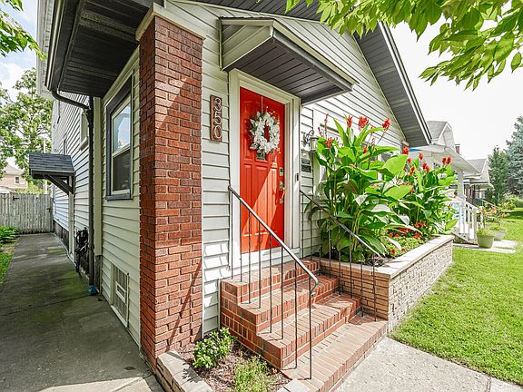 4th image of 350 Southwood Ave