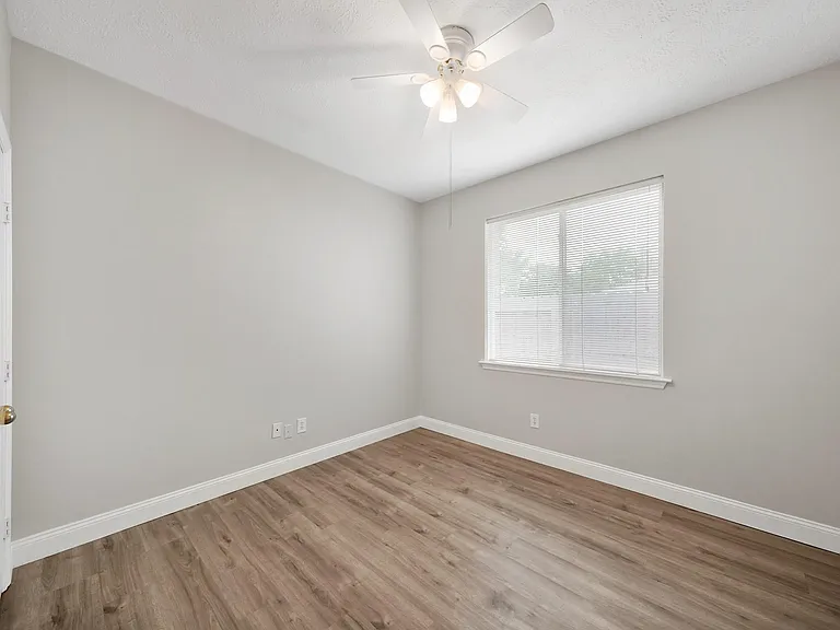 4414 Casey Cir — Photo 13