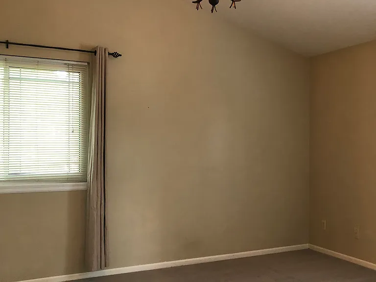 527 W Cactus Ct — Photo 16