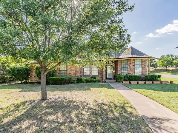 4917 Delta Ct, North Richland Hills, TX 76180