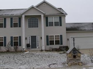 10021 Heather Brooke Dr, Osceola, IN 46561