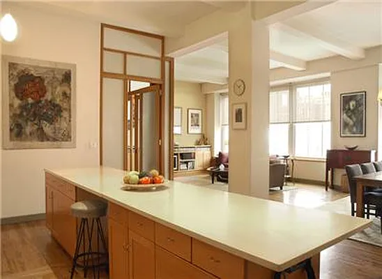 Sold by Warburg | media 14