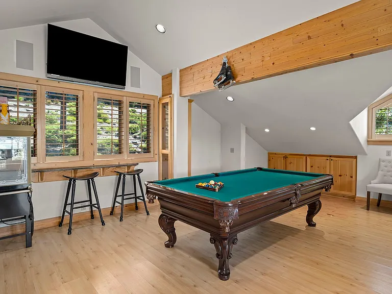577 Eagle Dr — Photo 25