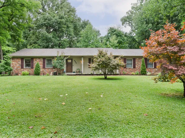 822 W 77th Street North Dr, Indianapolis, IN 46260