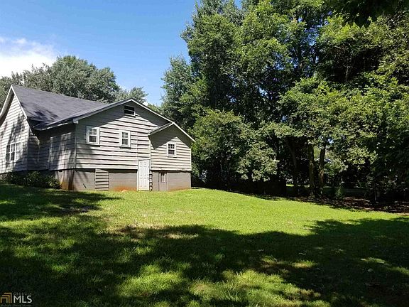 2nd image of 339 Mahaffey St