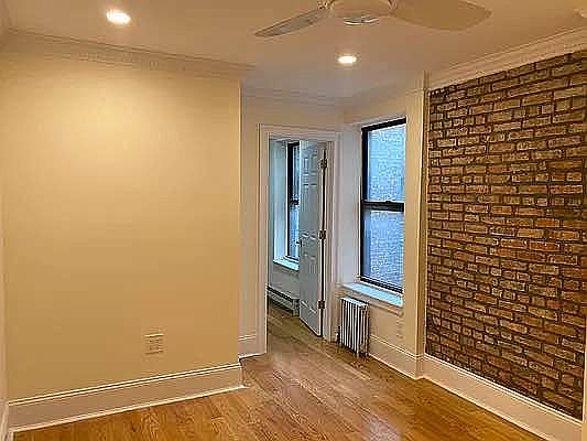 2nd image of 380 S 4th St APT 9