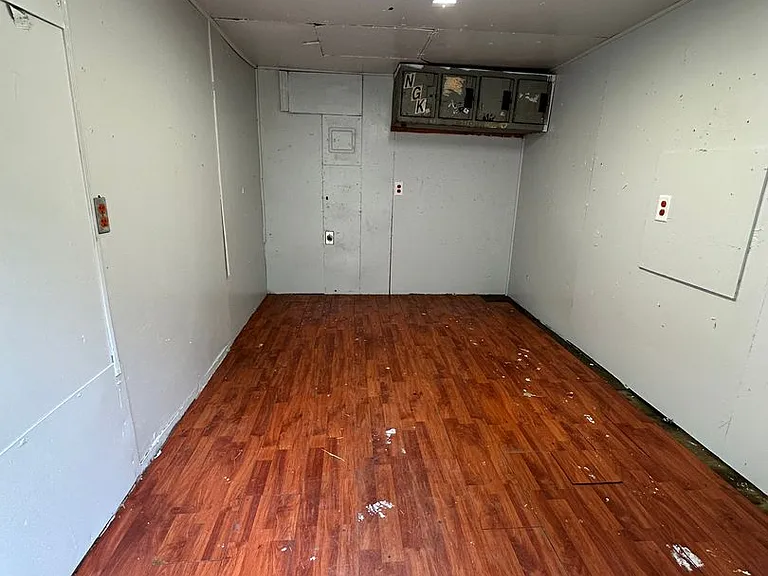 404 W Oakridge Ave — Photo 11
