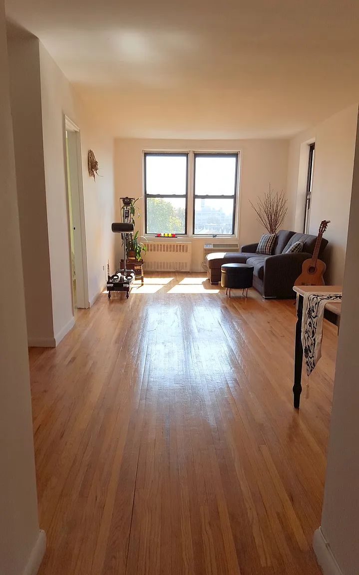87-46 Chelsea St #5-E photo 1
