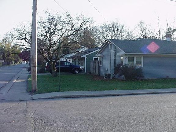 5th image of 235 Lincoln Ave