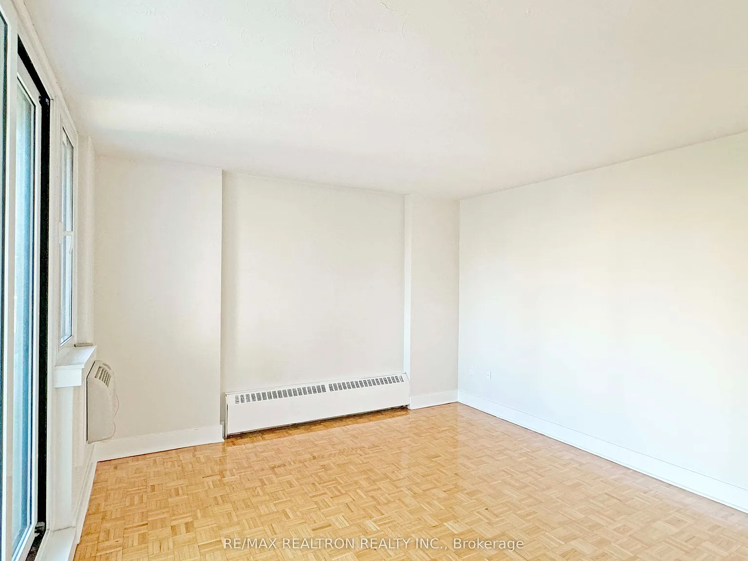 1 bed, $2,495 — Photo 4