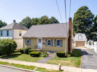 54 Wilmot St, Watertown, MA 02472