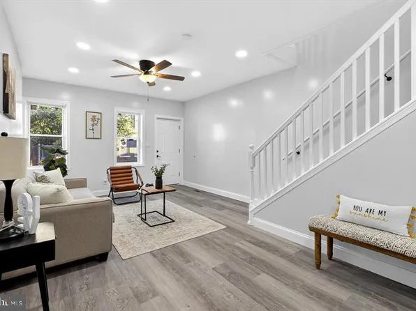 903 Kirkwood St, Wilmington, DE 19801