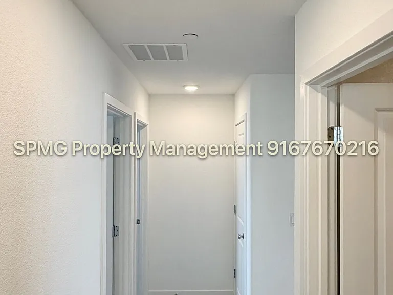 1910 Brunel St — Photo 19