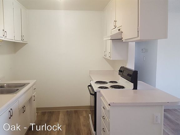 5th image of 606 Starr Ave APT 6