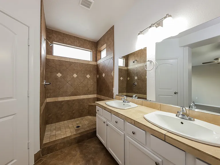 10313 N 94th Ln — Photo 10
