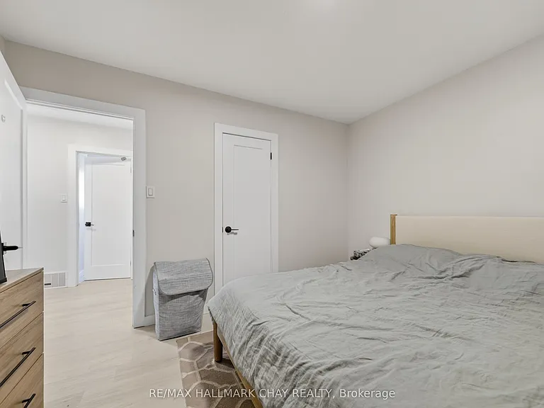 89 North St W — Photo 19