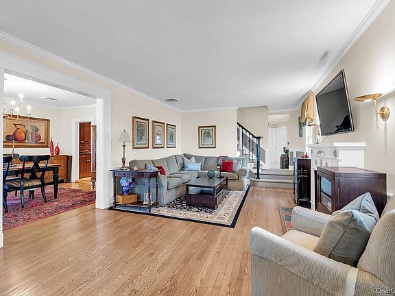 4th image of 53 Murdock Road