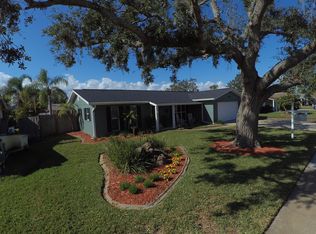 2940 Gaslight Dr, South Daytona, FL 32119