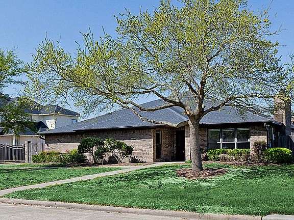 2nd image of 2316 Pilgrim Estates Dr