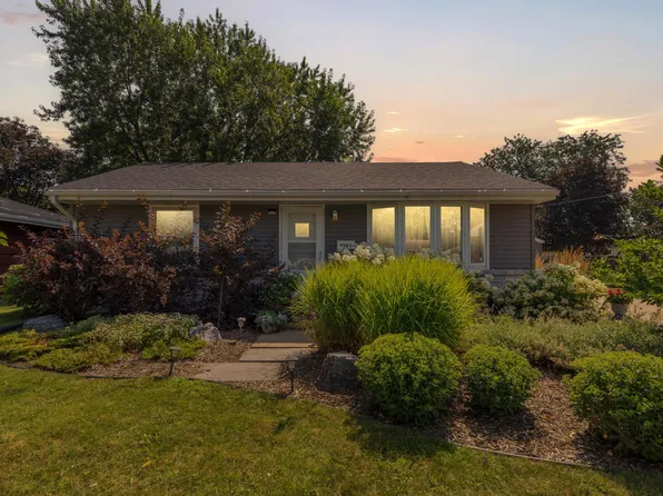 8501 Portland Ave S, Bloomington, MN 55420