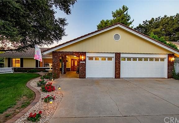 4th image of 37150 Oak View Dr
