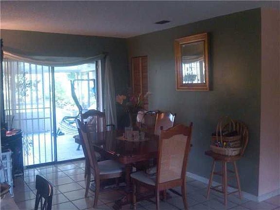 3rd image of 3360 NW 194th Ter