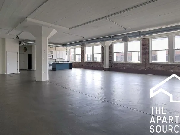 2255 S Michigan Ave APT 5W, Chicago, IL 60616