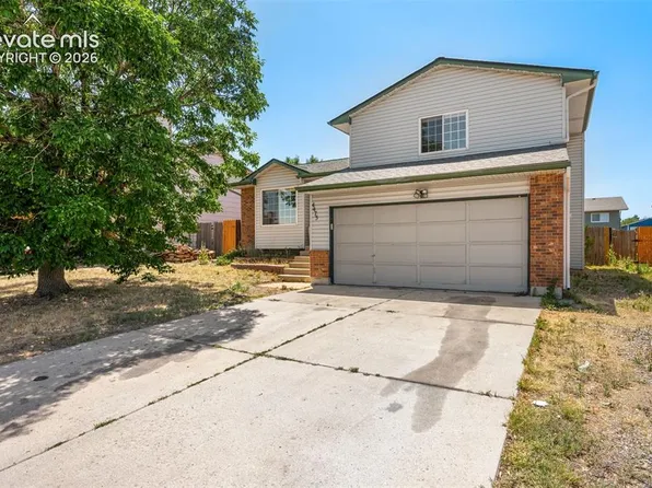 4475 Moonbeam Dr, Colorado Springs, CO 80916