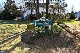 2nd image of 3891 Mohr Oak Ct