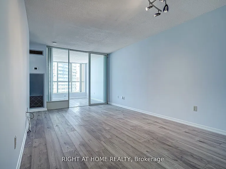 44 Saint Joseph St #2702 — Photo 8