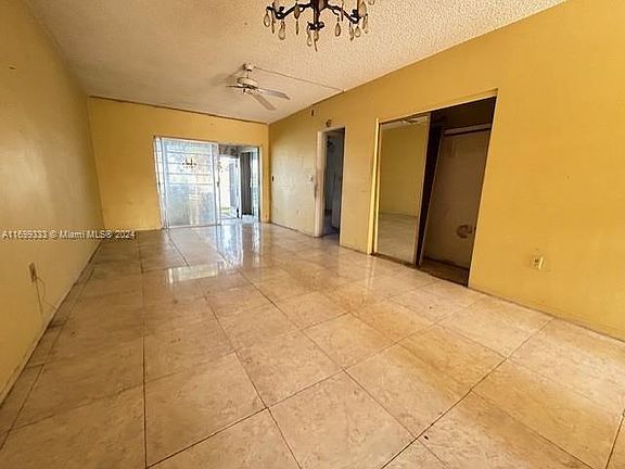 3rd image of 285 NE 191st St APT 2903