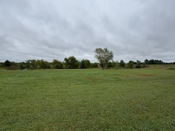 835 S G St, Porter, OK 74454