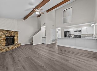 Silver Falls Townhomes, Longview, TX 75604
