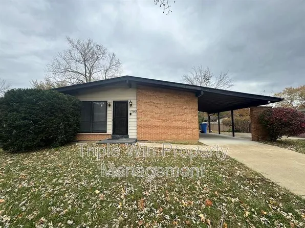 1105 Cheyenne Dr, Florissant, MO 63033