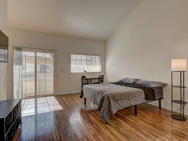 5450 Morris St #1220 — Photo 11