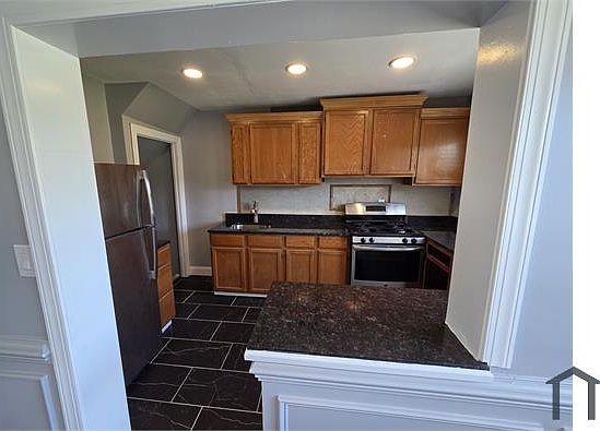 2nd image of 1502 Hopewell Ave
