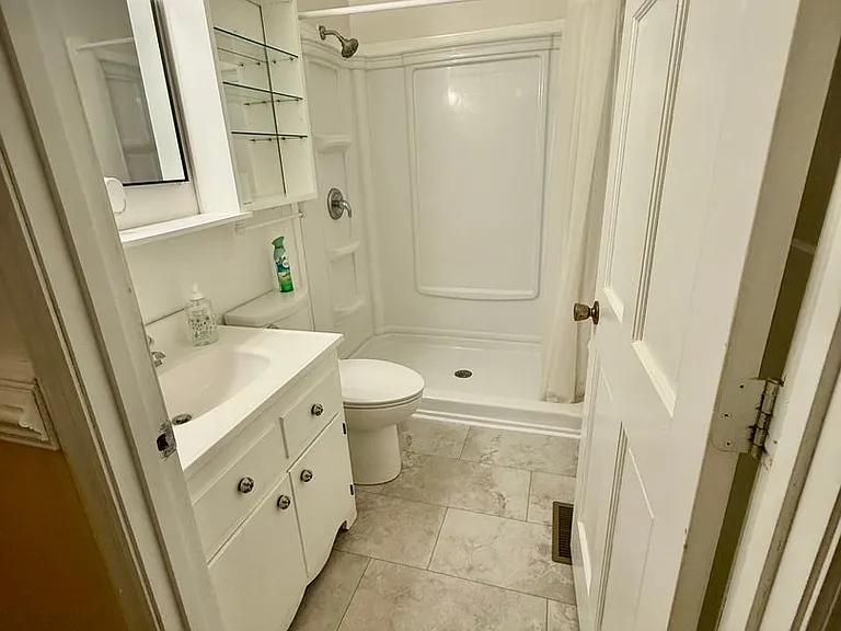 194 Lance Rd — Photo 7