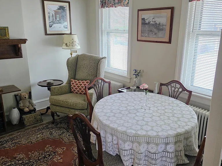 600 Delaware St #1 — Photo 7