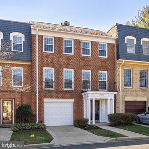 2729 Unicorn Ln NW, Washington, DC, 20015