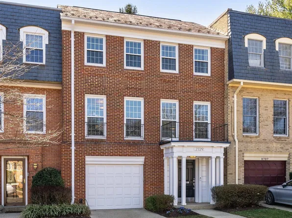 2729 Unicorn Ln NW, Washington, DC 20015