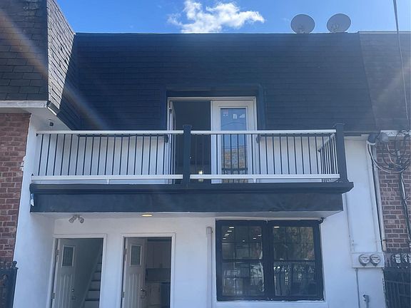 3rd image of 2323 Mott Avenue