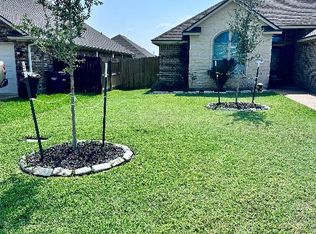 1004 Dove Run Trl, College Station, TX 77845