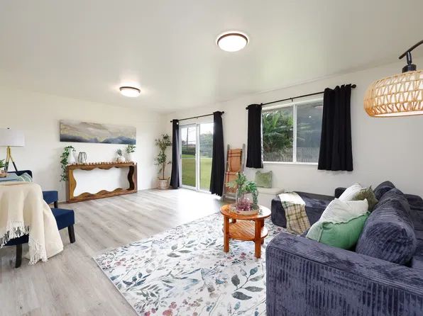 64-952 Mamalahoa Hwy, Kamuela, HI 96743
