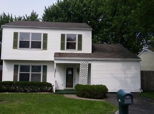 2311 Larkspur Ct, Aurora, IL 60506