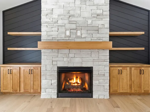 117 Ivy Creek Dr, Richmond, KY 40475