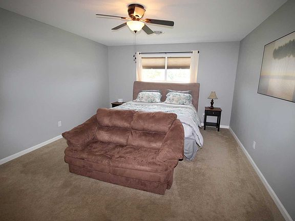 2nd image of 450 Biltmore Dr
