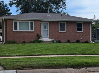 3211 S 121st St, Omaha, NE 68144