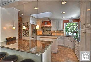 3rd image of 2313 Fairhill Dr