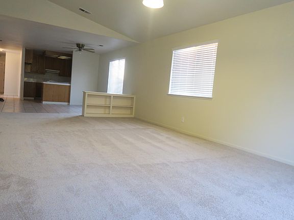 4th image of 701 Westside Blvd #A